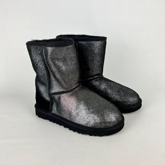 UGG Other - UGG Classic II Child Metallic Glitter Short Boots Black 1002806  Girls size 2
